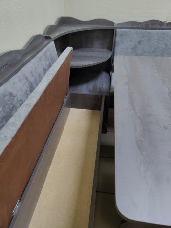 Кухонный уголок Миссия с полкой ткань в Ленске - mebel154.com