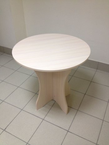 Обеденный стол Лотос в Ленске - mebel154.com