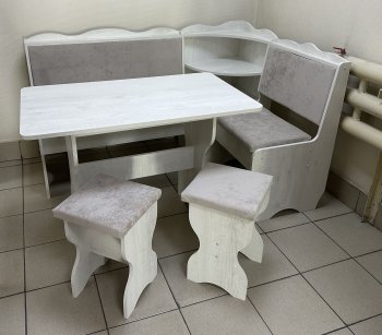 Кухонный уголок Миссия с полкой ткань в Ленске - mebel154.com